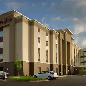Отель Hampton East Hurstbourne